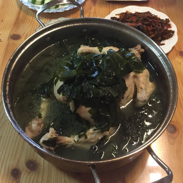 파일:백숙-미역백숙2.JPG