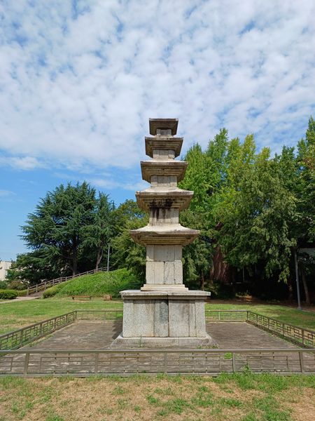 파일:(전)광주 성거사지 오층석탑.jpg