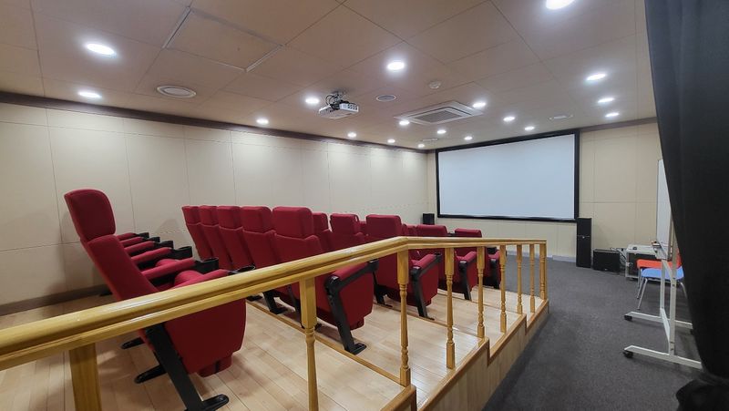 파일:삶디센터 미니극장.jpg