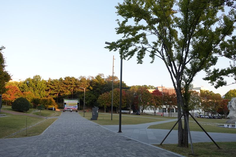 파일:전남대학교 광장-광장 풍경2.JPG