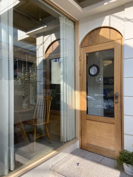 파일:사이시옷 현관.jpeg