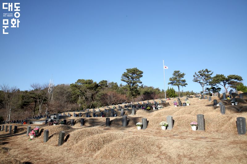 파일:국립5.18민주묘지-풍경-대동문화재단 보유사진.jpg