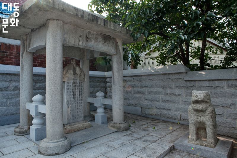 파일:정엄-정공엄지려 개비-대동문화재단 보유사진.jpg